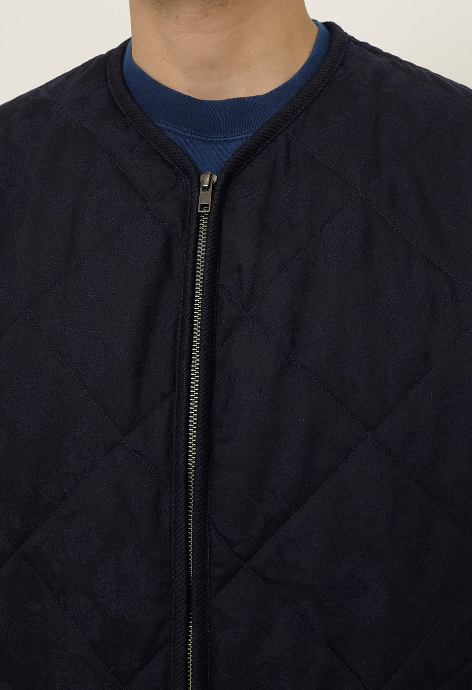 Blue Blue Japan "Tsujigahana" Jacquard Quilted Short Jacket (Unisex)