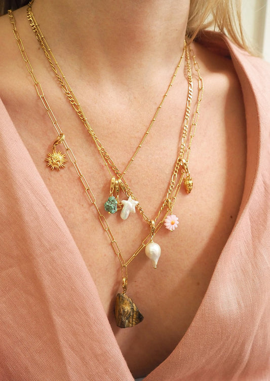 HERMINA ATHENS Vilma Pearl Clip-on Charm