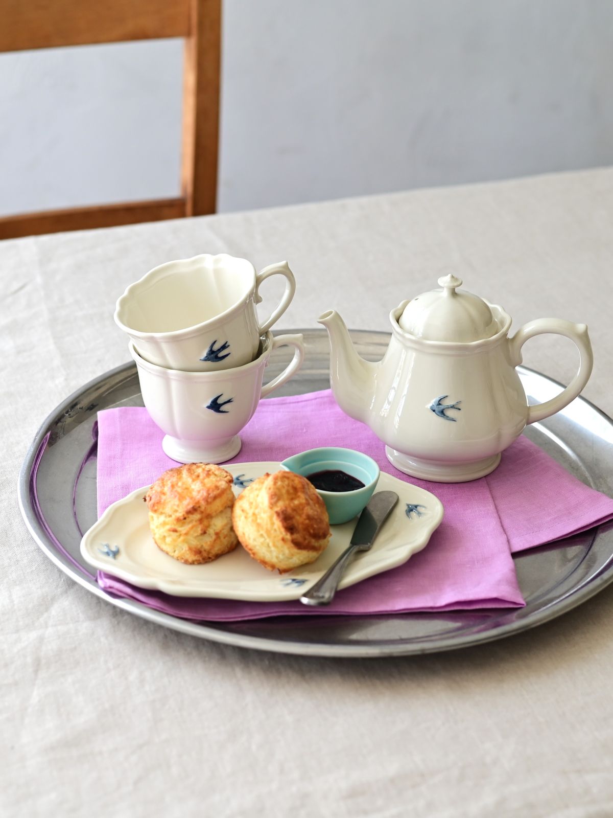 Studio M Early Bird Teapot