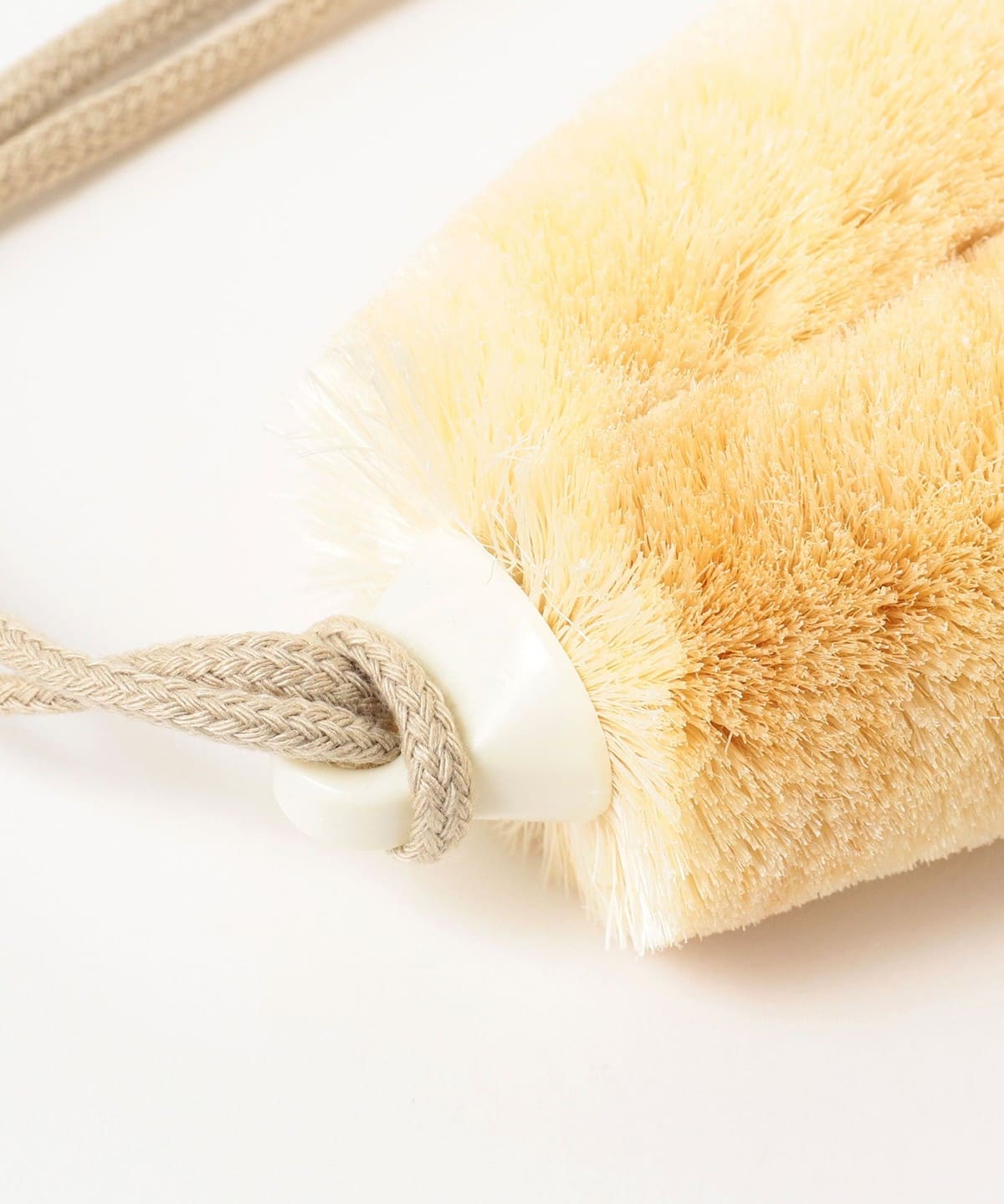 Kamenoko Tawashi Body Brush with Cord - Nishio Kun