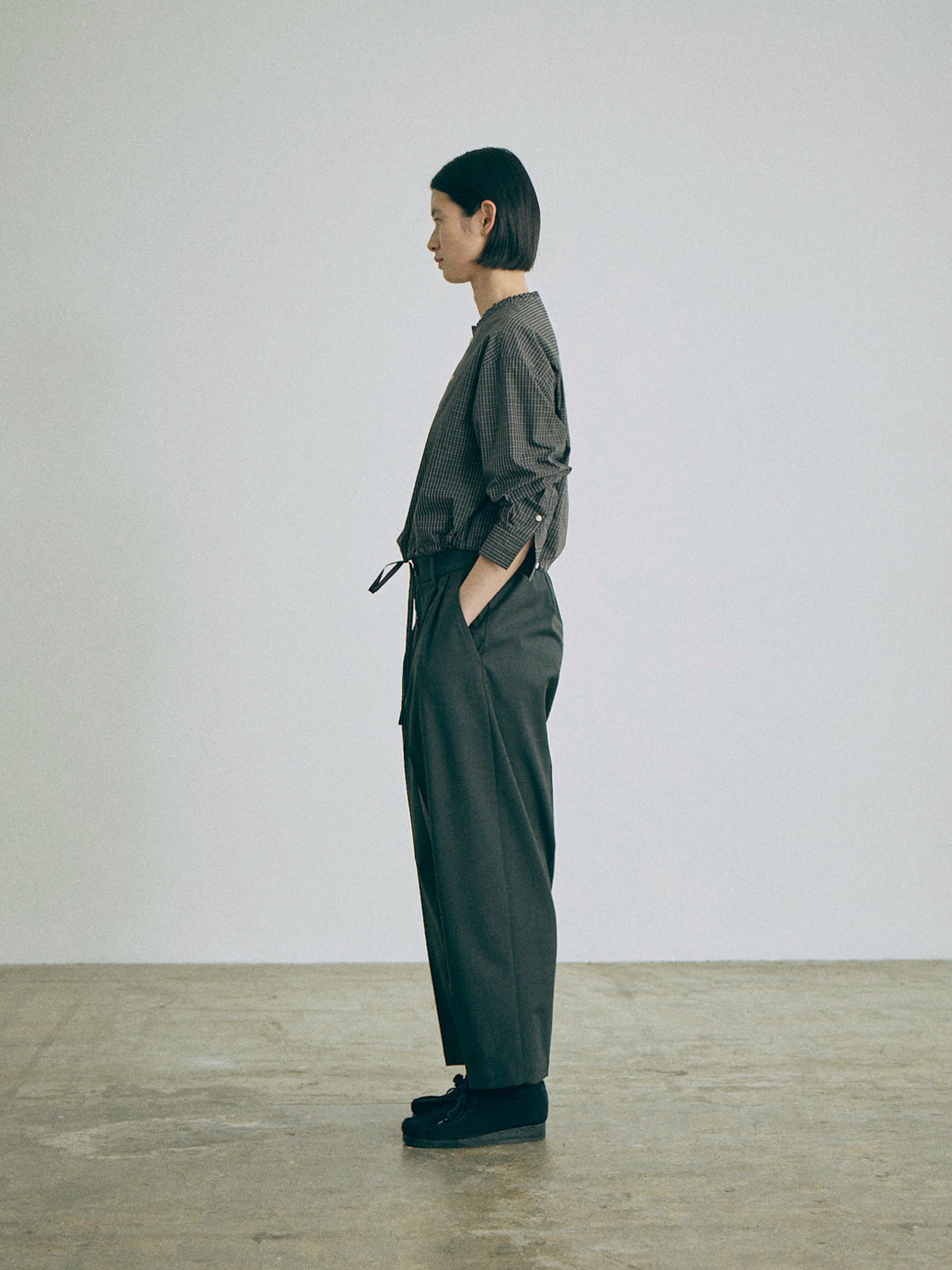 Nicholson & Nicholson Leno Stretched Wool Pants - Charcoal