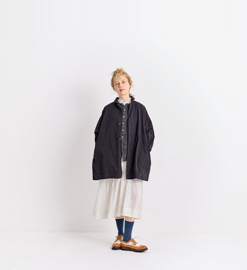 Veritecoeur Garment Dye Short Coat - Black