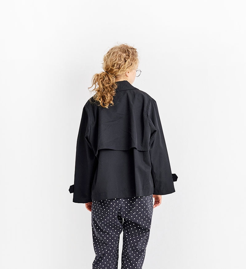 Veritecoeur Short Trench Coat - Black