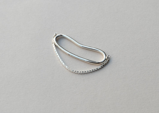 Saskia Diez Rebldiez Ear Cuff - Chain