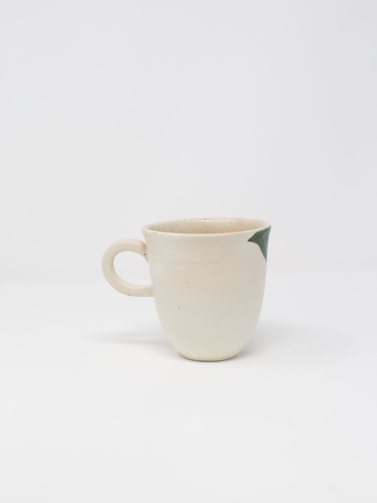 Pink Lotus Mug by Momoko Otani (大谷桃子)