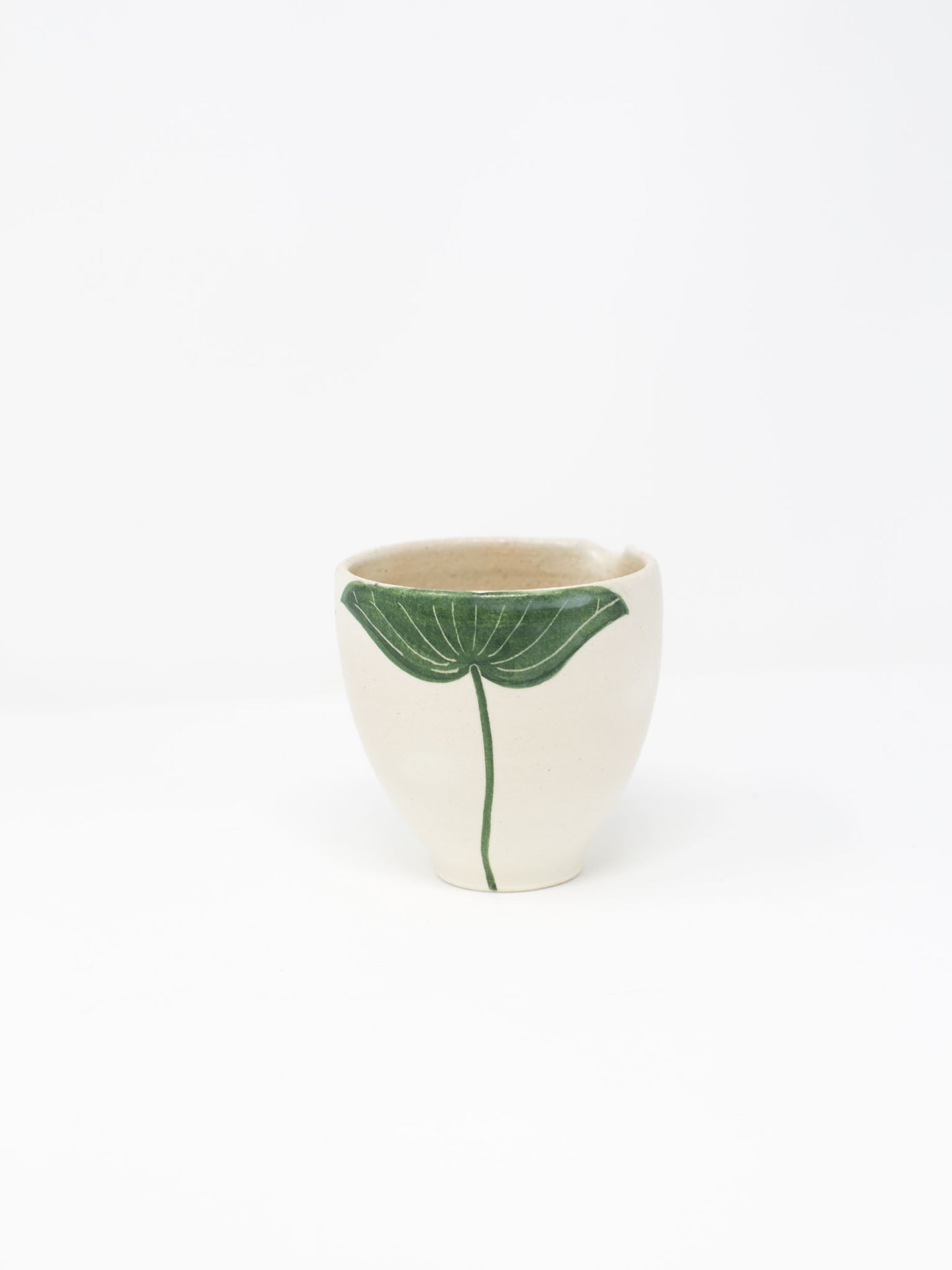 Pink Lotus Pourer by Momoko Otani (大谷桃子)