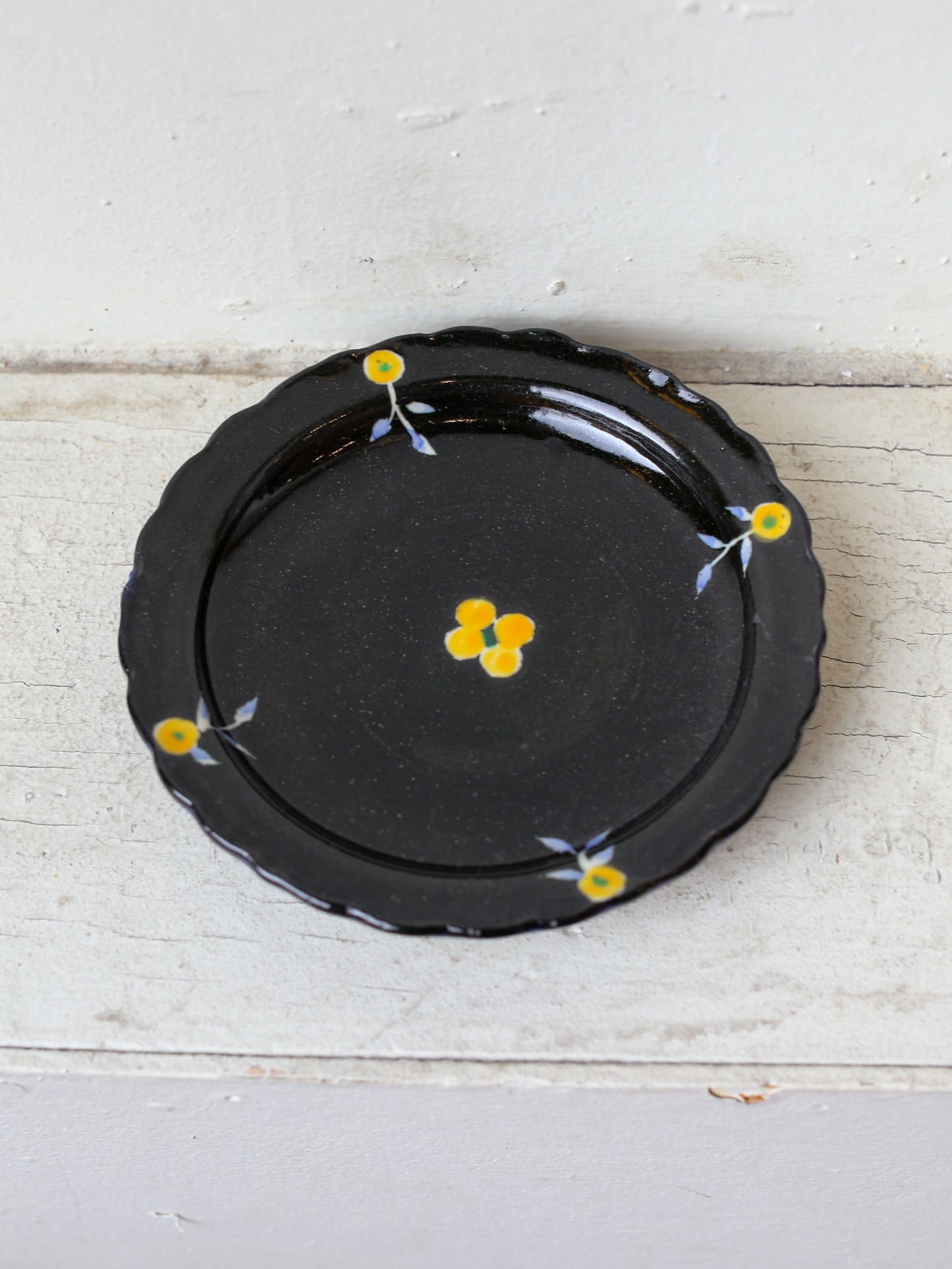 Kuroji Iroe Cup & Saucer by Misao Yajima