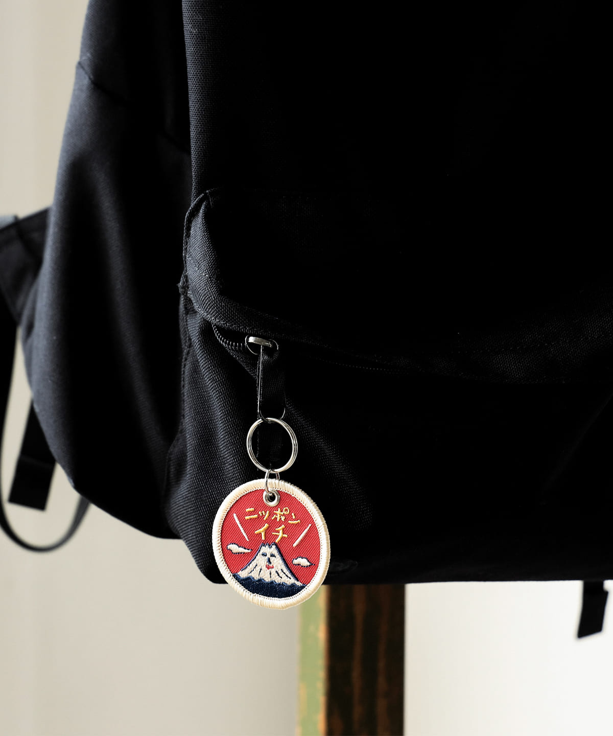 BEAMS JAPAN Embroidery Keychain - Mt. Fuji