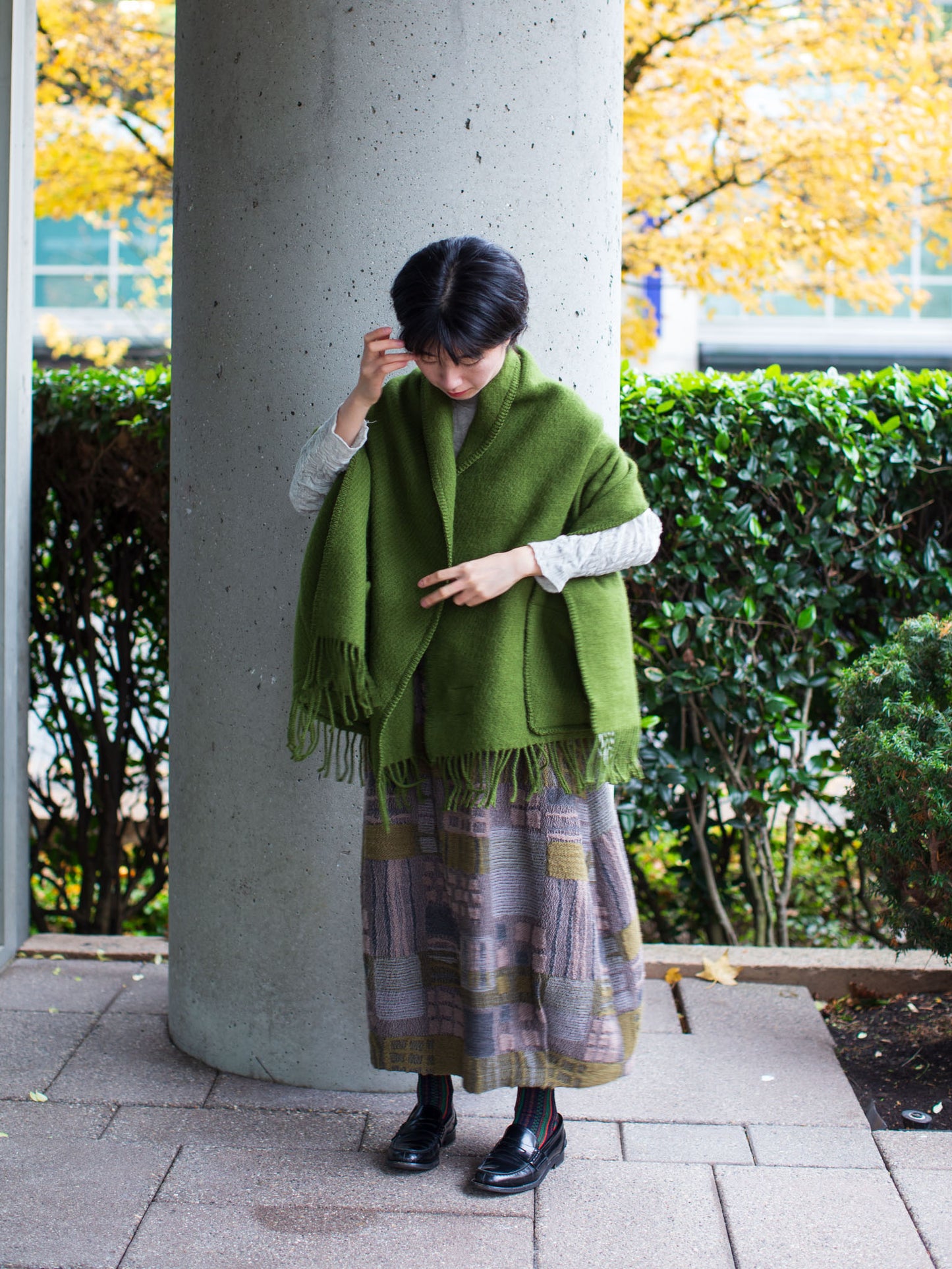 Lapuan Kankurit UNI Pocket Shawl (Olive)