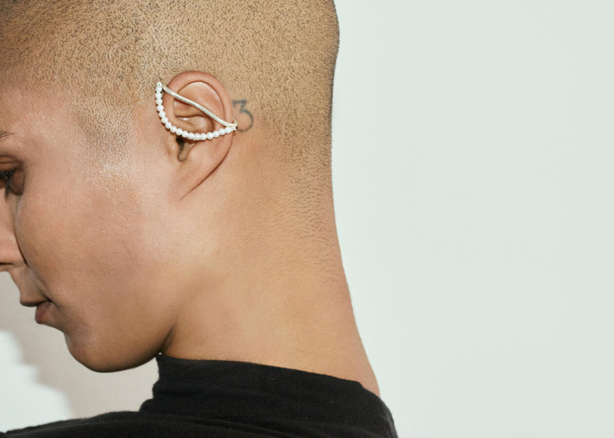 Saskia Diez Rebldiez Ear Cuff - Pearl