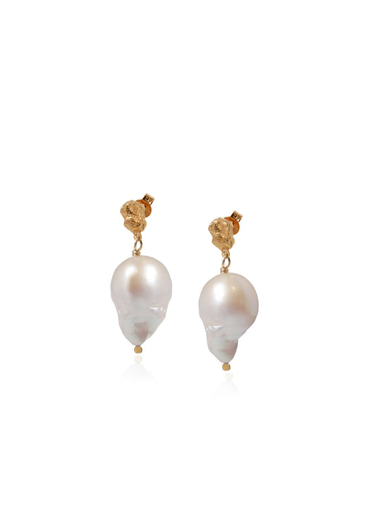 HERMINA ATHENS Baroque Pearl Earrings (Freshwater Pearls)