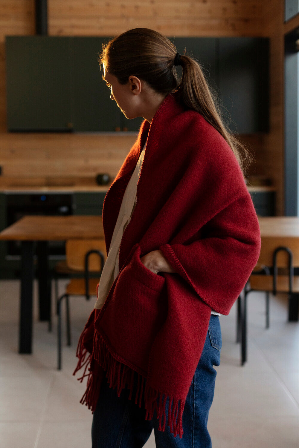 Lapuan Kankurit UNI Pocket Shawl (Dark Red)