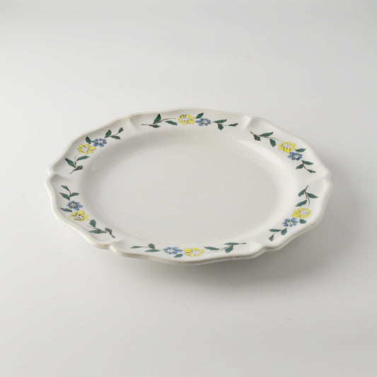 Studio M Lemon Flower Round Plate - 25cm