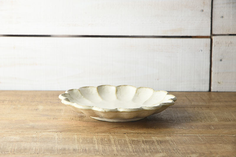 Kaneko Kohyo(小兵)White Rinka Plate (21 cm)