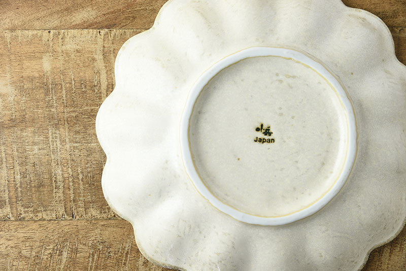 Kaneko Kohyo(小兵)White Rinka Plate (21 cm)