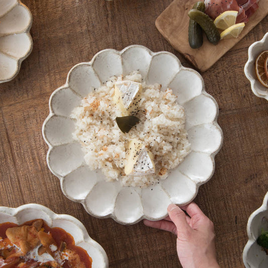 Kaneko Kohyo(小兵) Rinka Plate (24 cm)