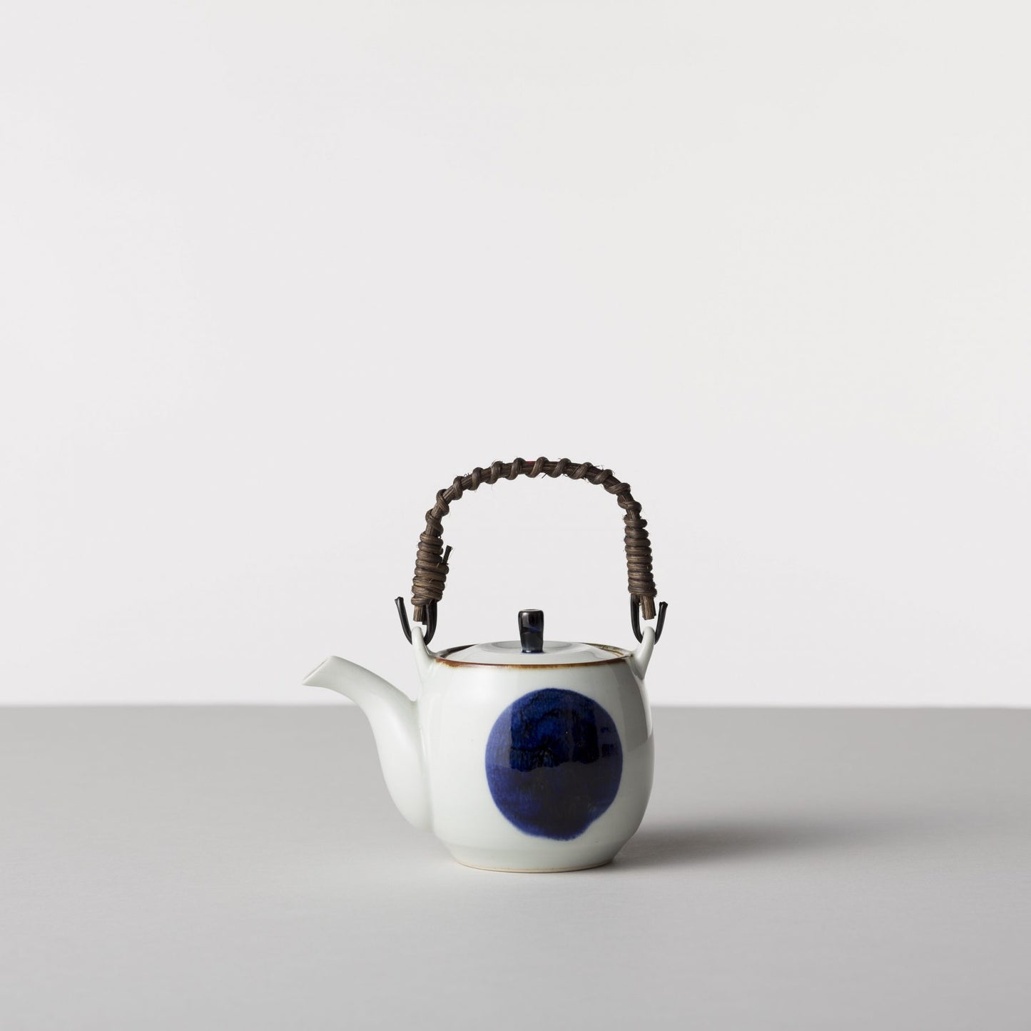 BARBAR Iroha Teapot Circle