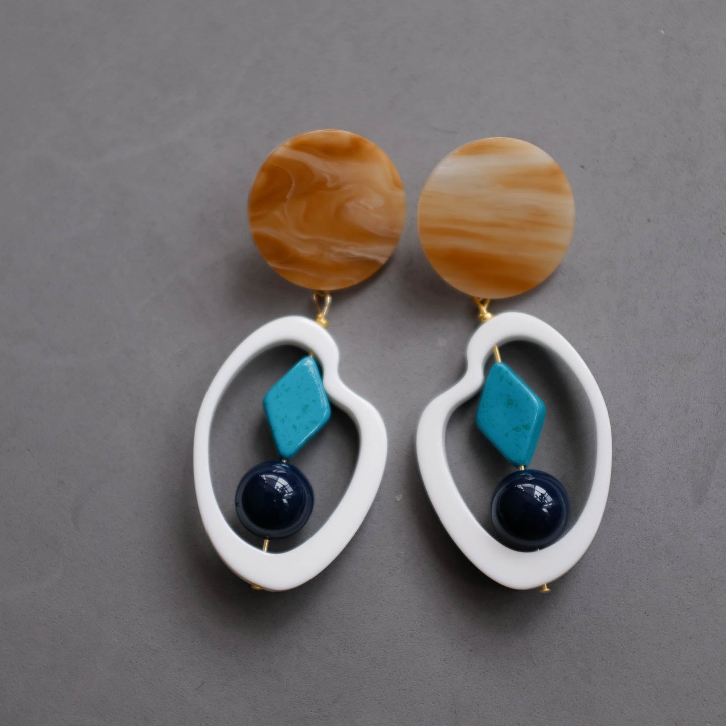 Atelier ST, CAT earrings
