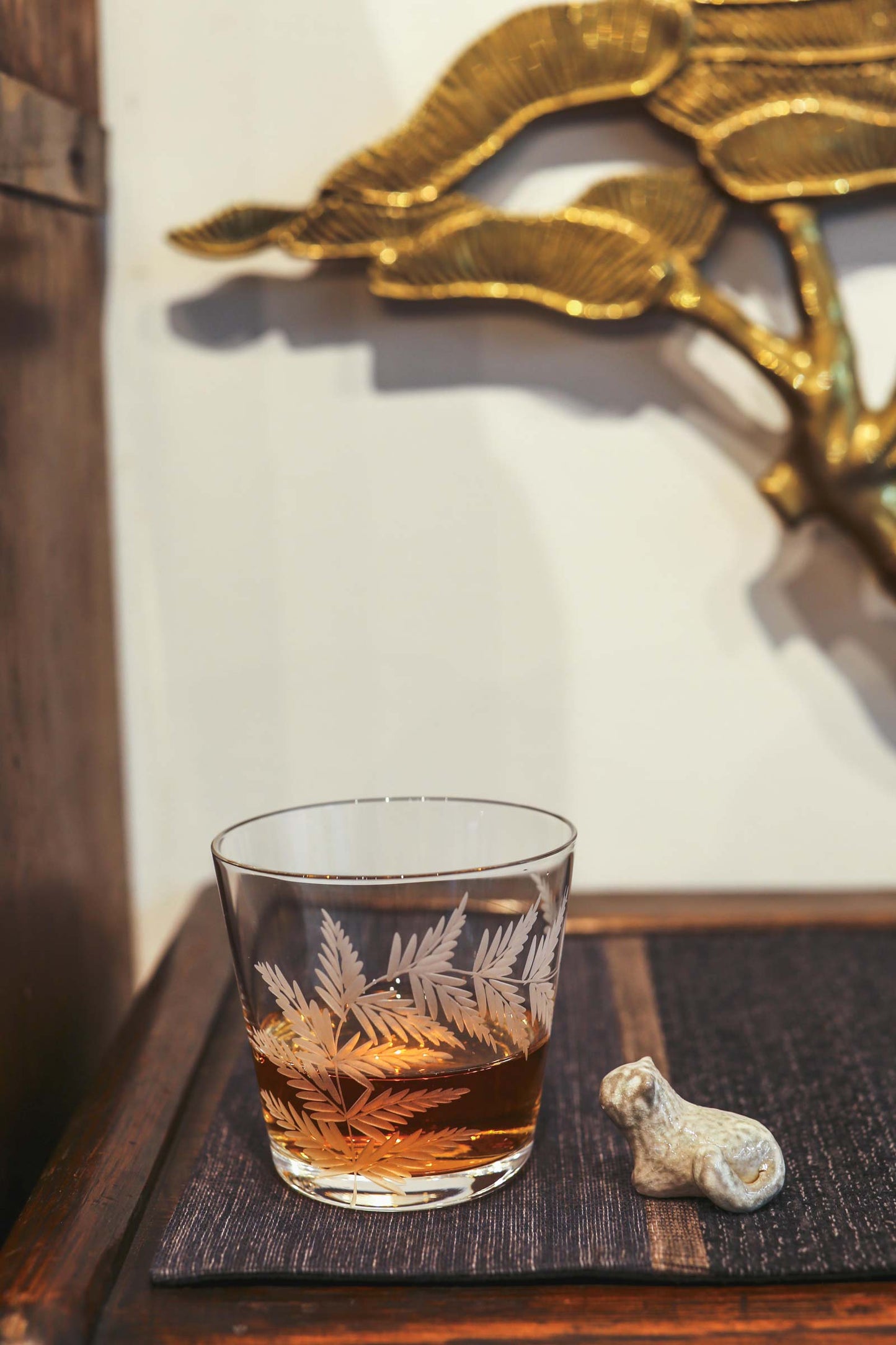 HIROTA Edo Hana Kiriko Glass Tumbler (Cedar Leaves)