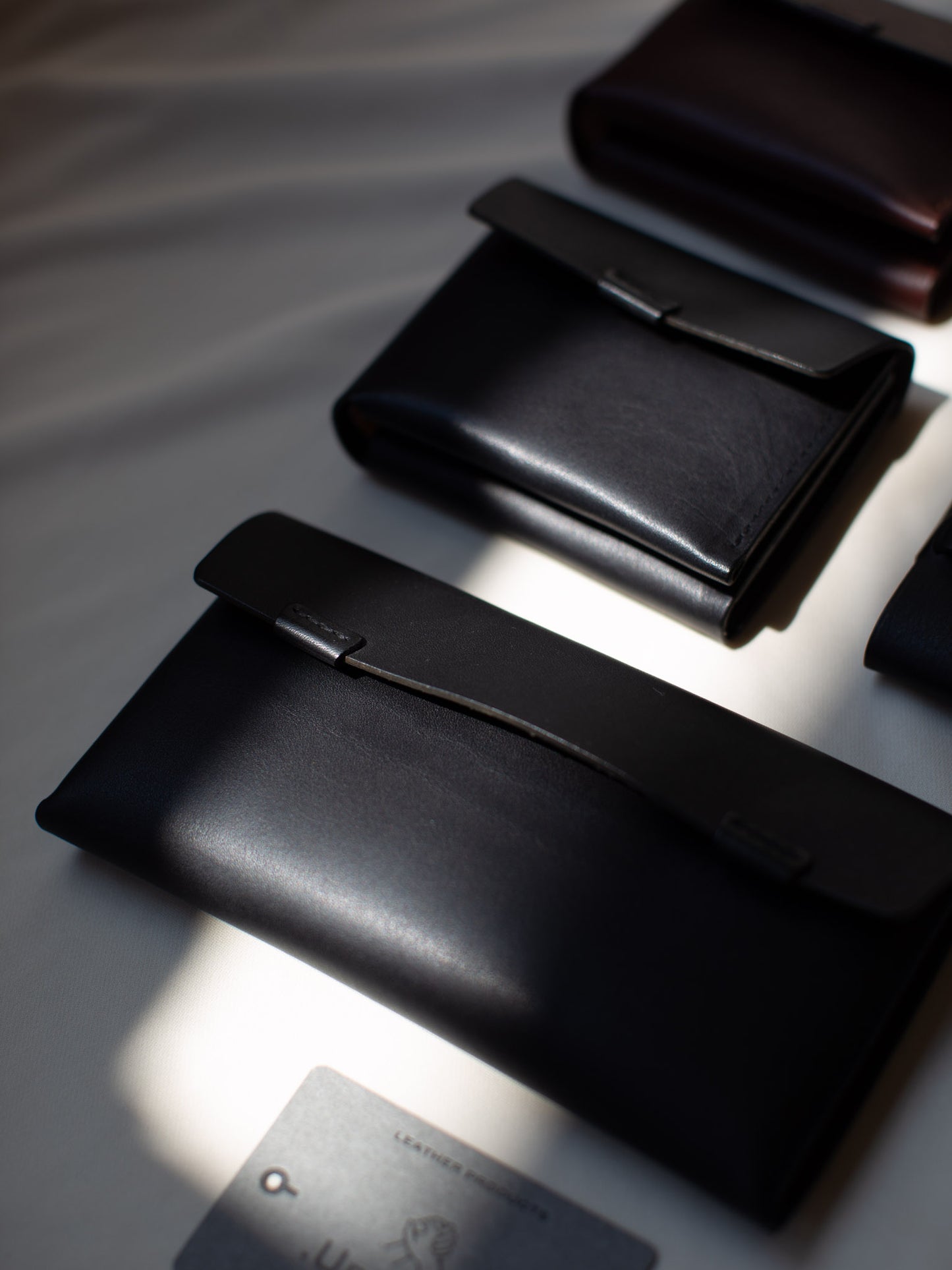 Urukust Leather Long Wallet
