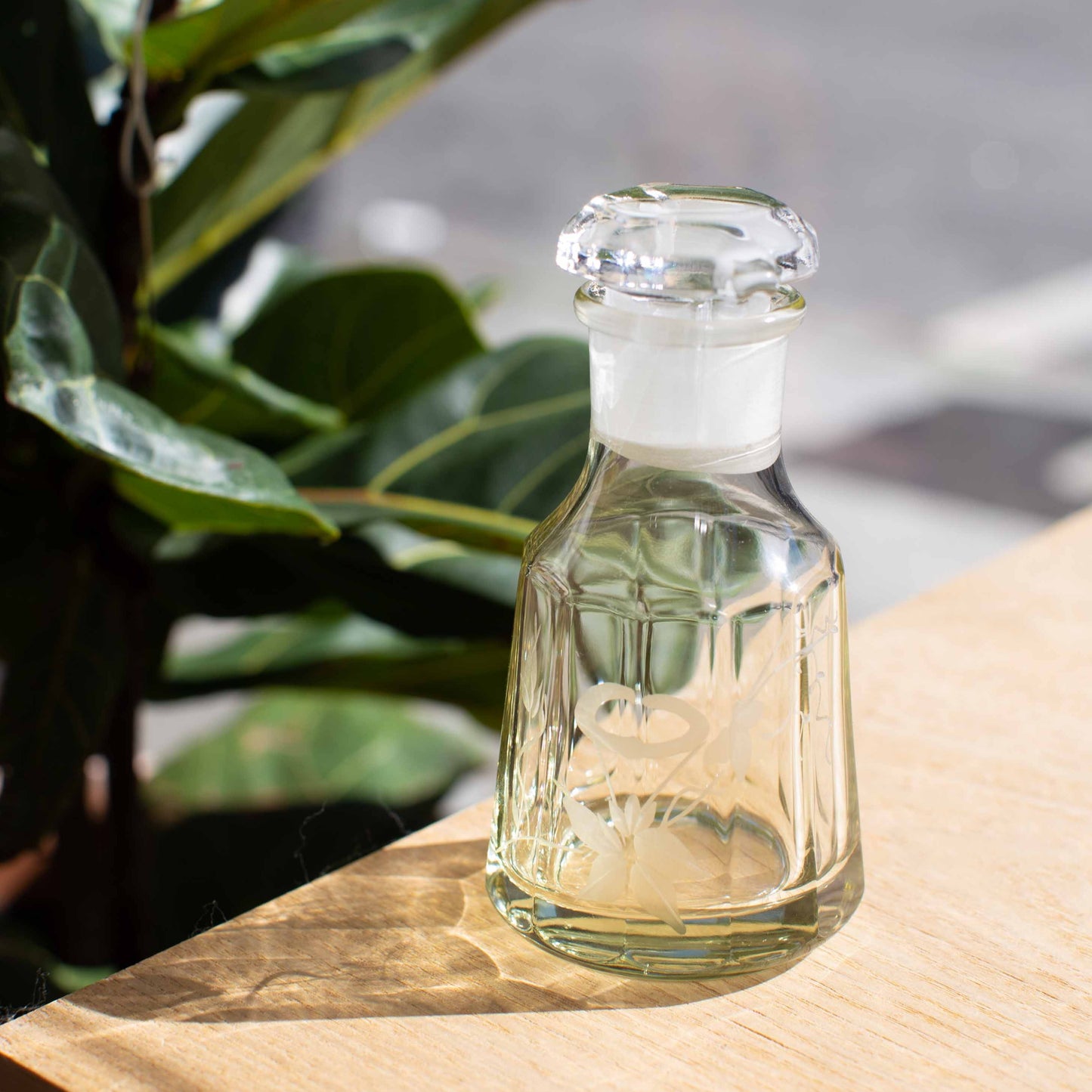 Hirota Glass Soy Sauce Dispenser - Summer Morning Glory