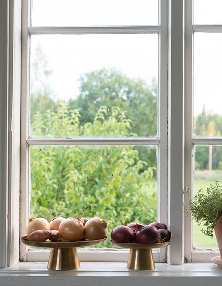 Fog Linen Work - Brass Cake/Fruits Stand (L)