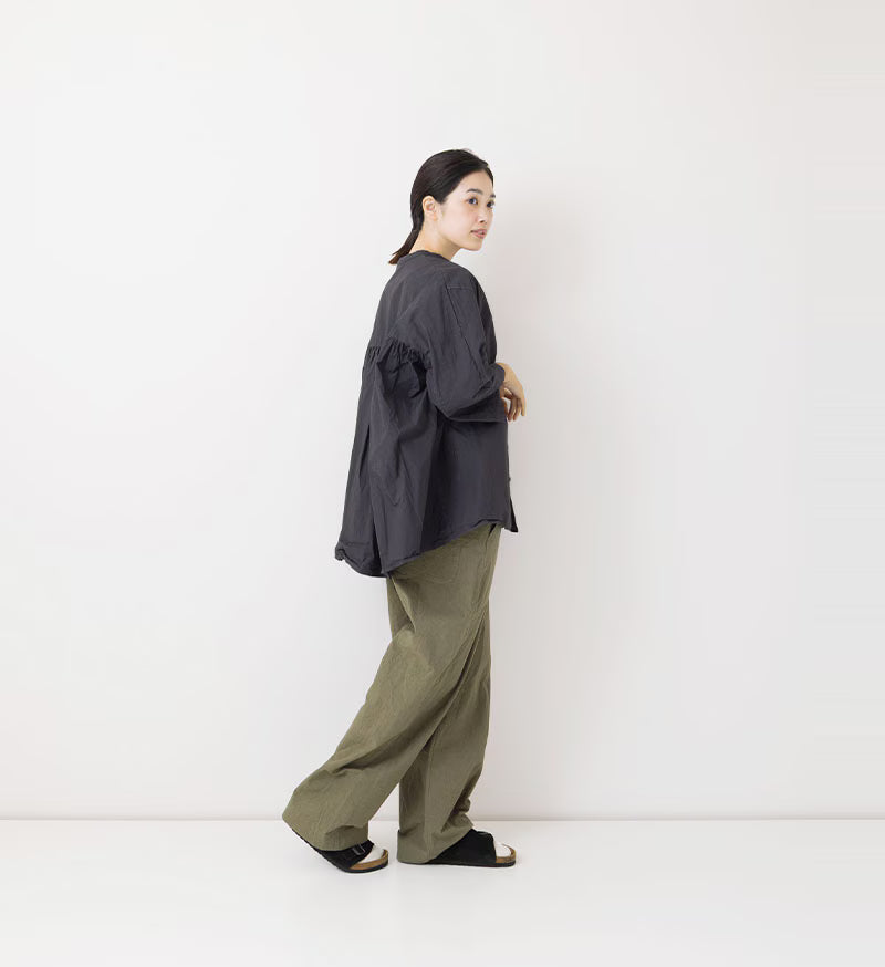 Veritecoeur ST-167 Gathered Blouse-Sumikuro