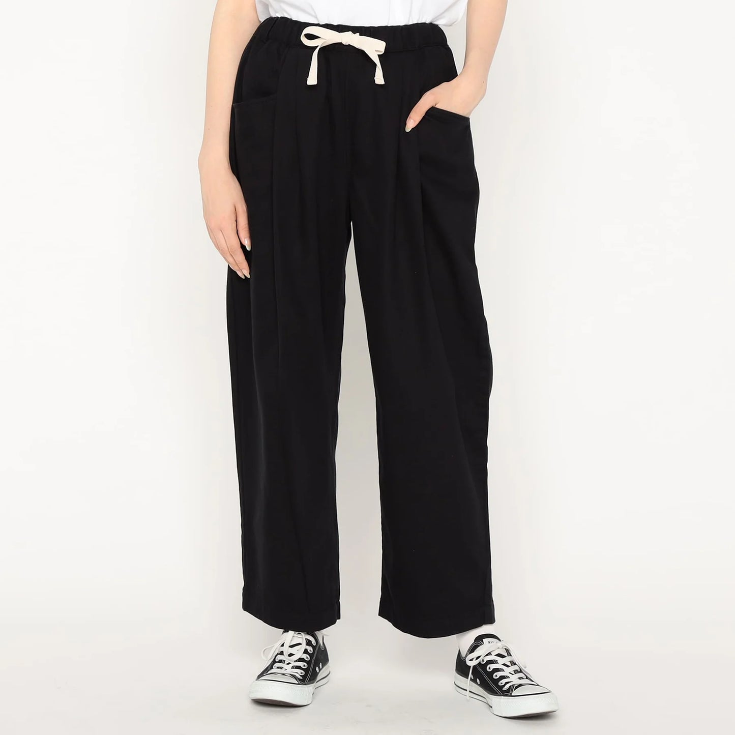 Danton Women's Lightweight Twill 2tuck Easy Pants - Black