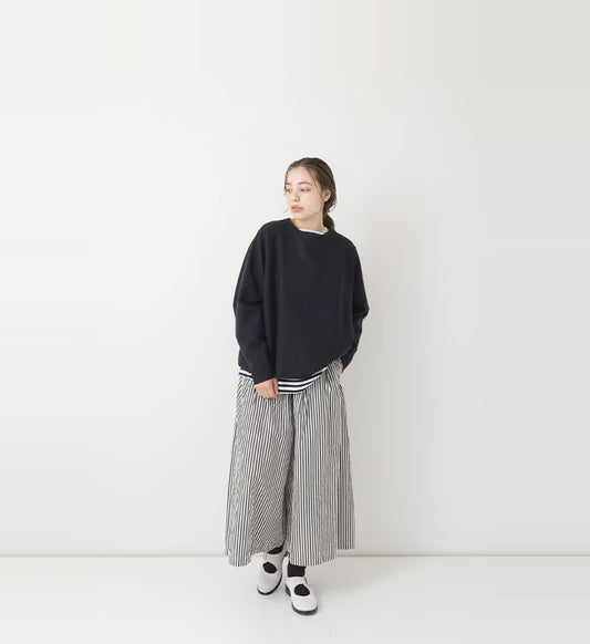 Veritecoeur Bouclé Pullover - Navy Black