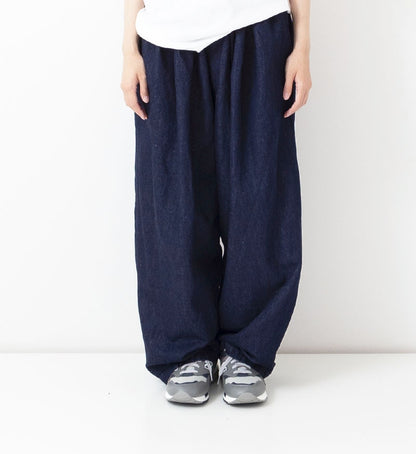 Veritecoeur Limited Version- Denim Tuck Pants- TWO Colors: One Wash & Stone Wash