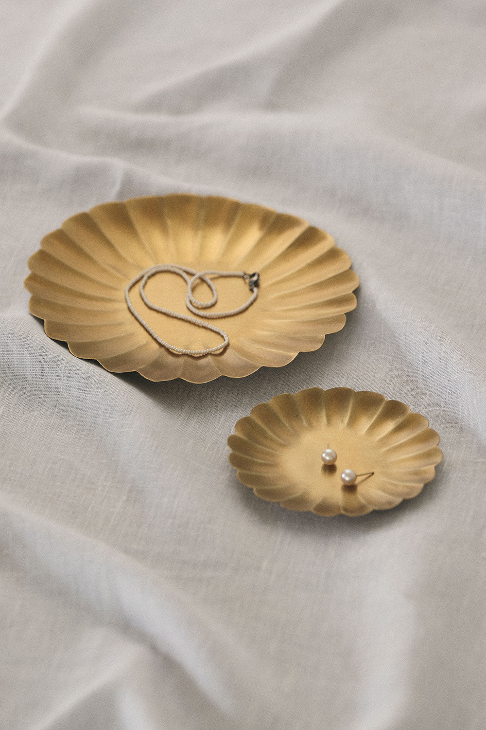 Fog Linen Work Brass Round Pedal Plate - S