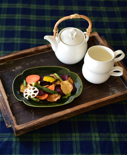 Misao Yajima No. 5 Small Round Plate - Deer (矢島操）