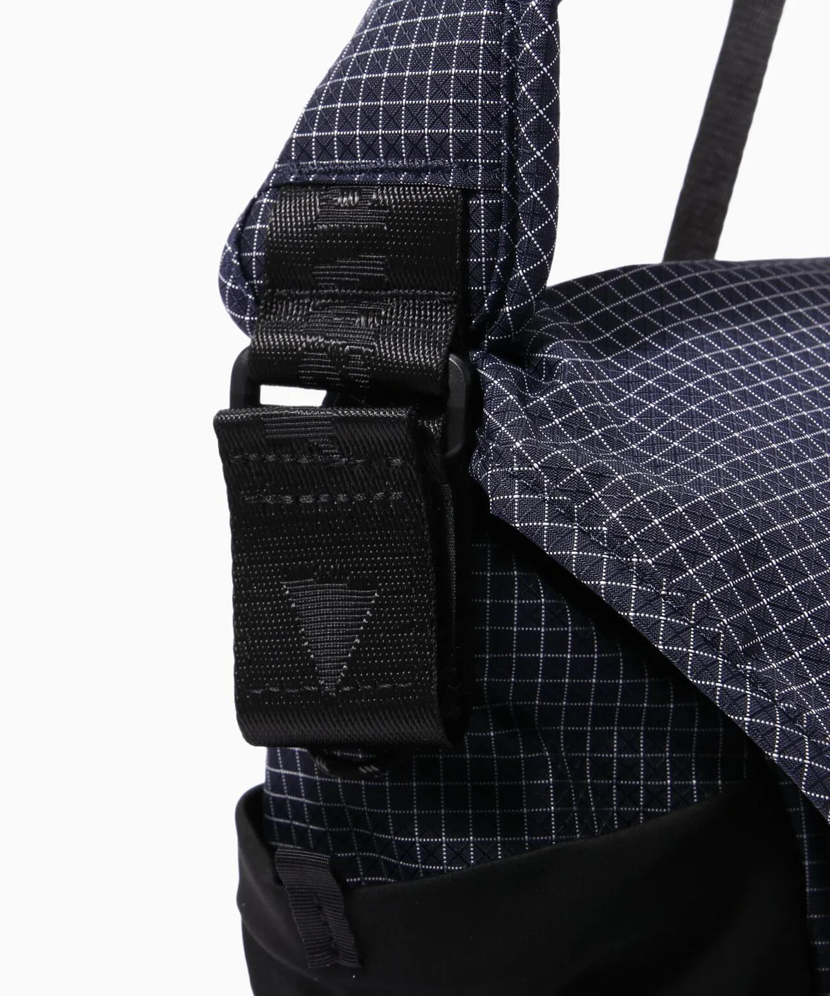 And Wander Ocean Rip Messenger Bag - Navy