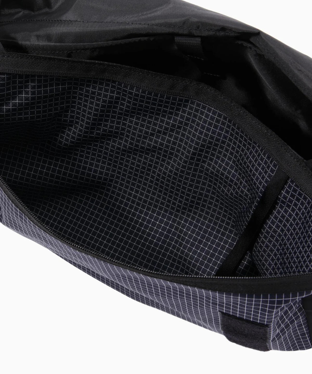 And Wander Ocean Rip Messenger Bag - Navy