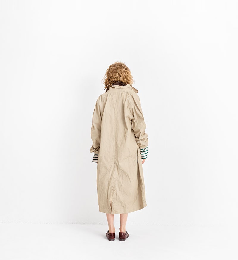 [Arriving Soon] Veritecoeur Stand Collar Coat - Beige