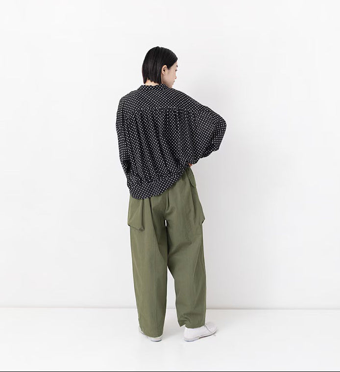 Veritecoeur Peach Skin Cargo Pants - Khaki