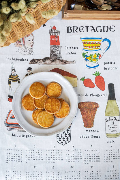 [Pre-order: Shipping Sep./Oct.]2027 Linen Calendar Souvenirs From Breta