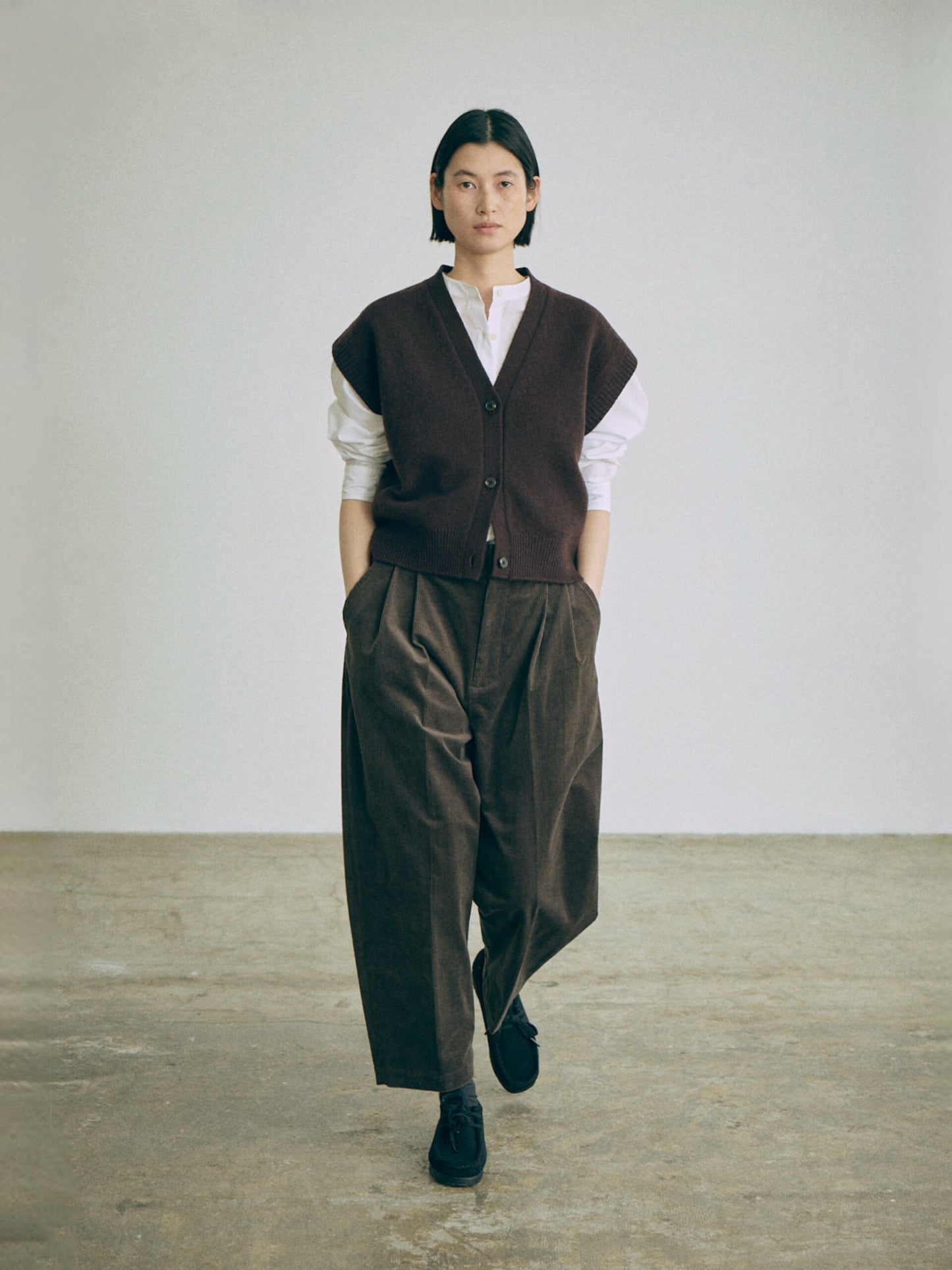 Nicholson & Nicholson Leno Corduroy Pants - Brown