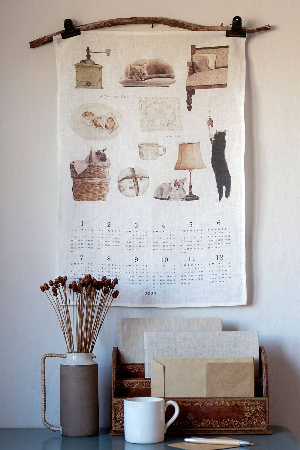 [Pre-order: Shipping Sep./Oct.]2027 Linen Calendar With Cats