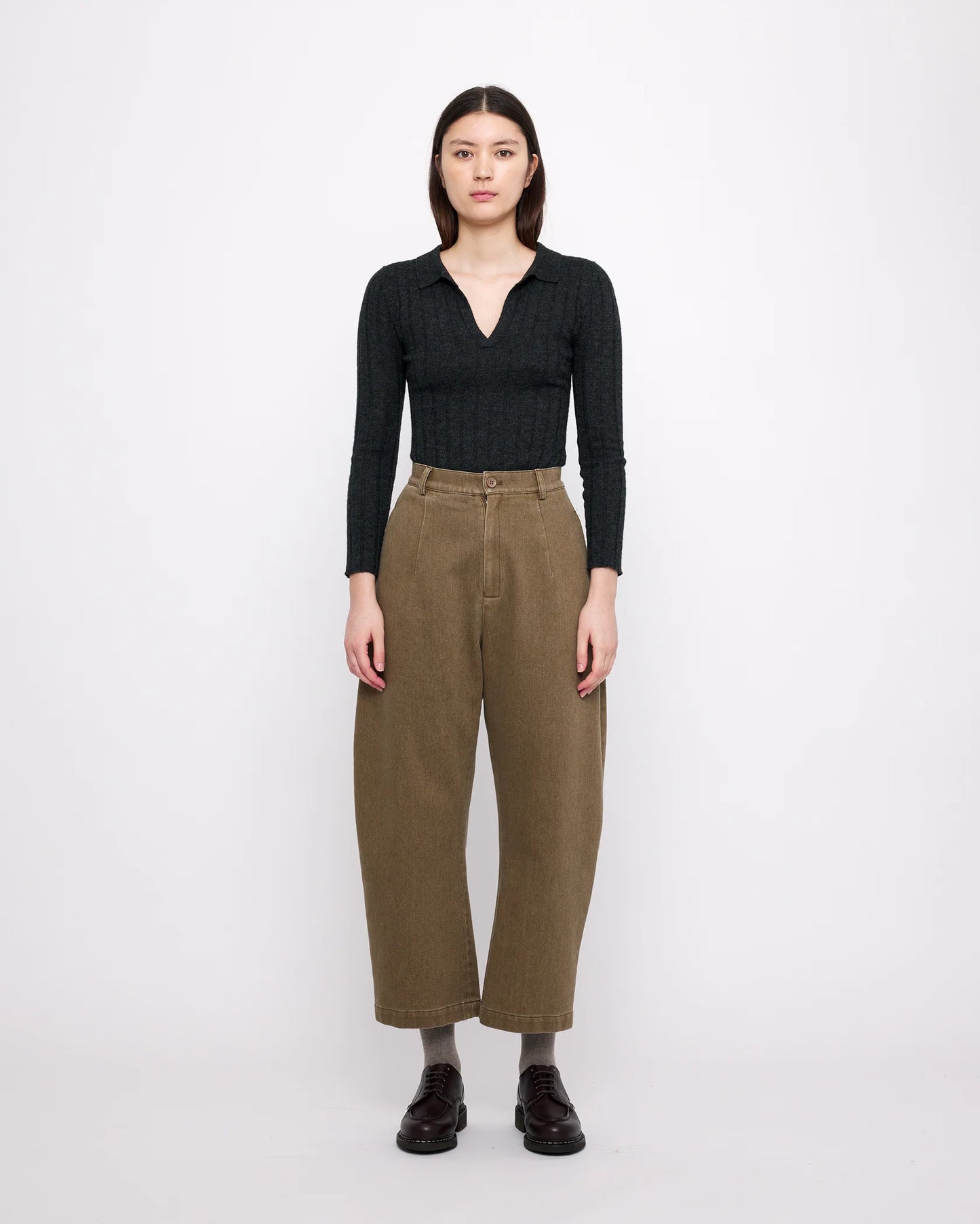 7115 by Szeki Sand-washed Tailored Curve Legged Trouser - Washed Walnut