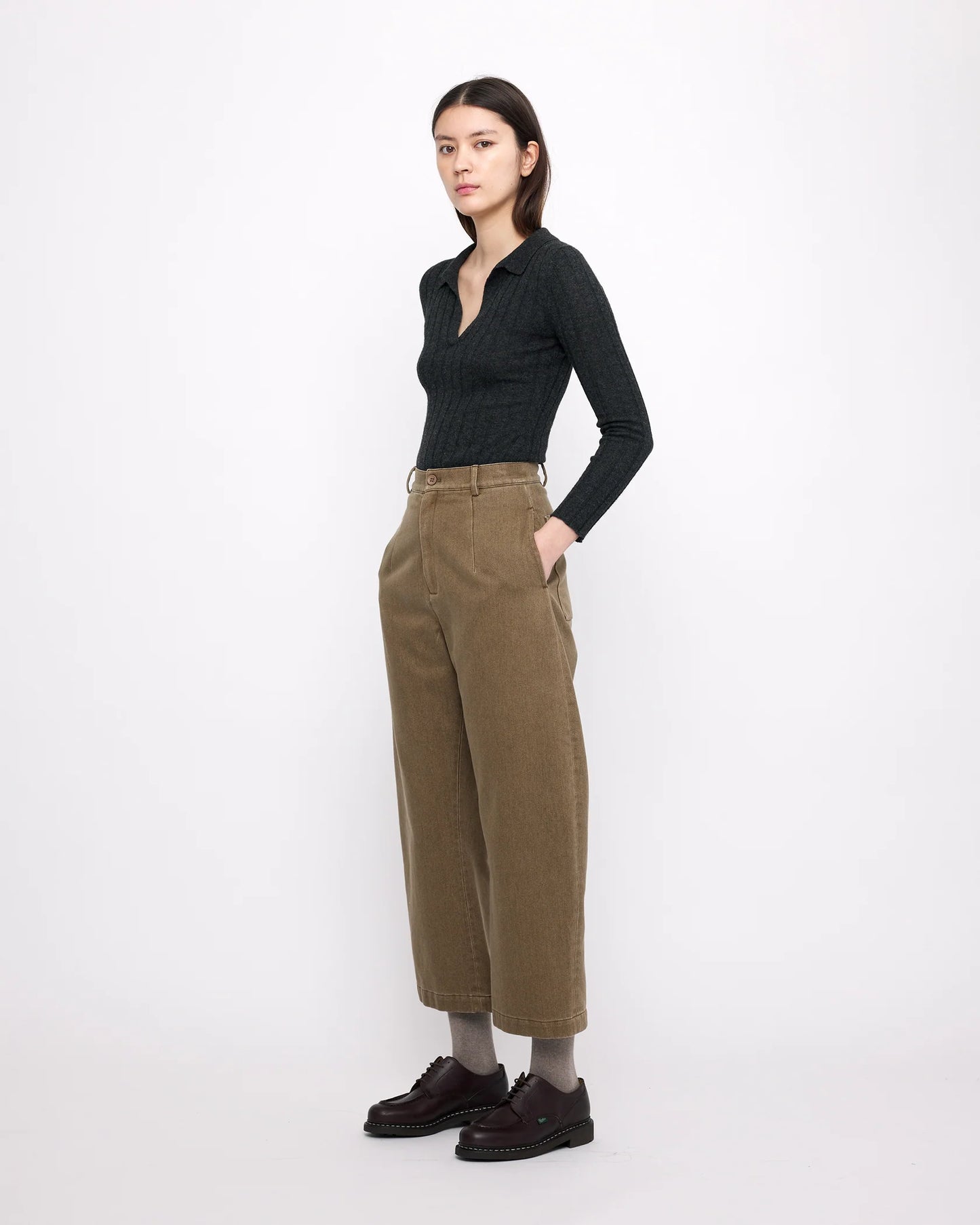 7115 by Szeki Sand-washed Tailored Curve Legged Trouser - Washed Walnut