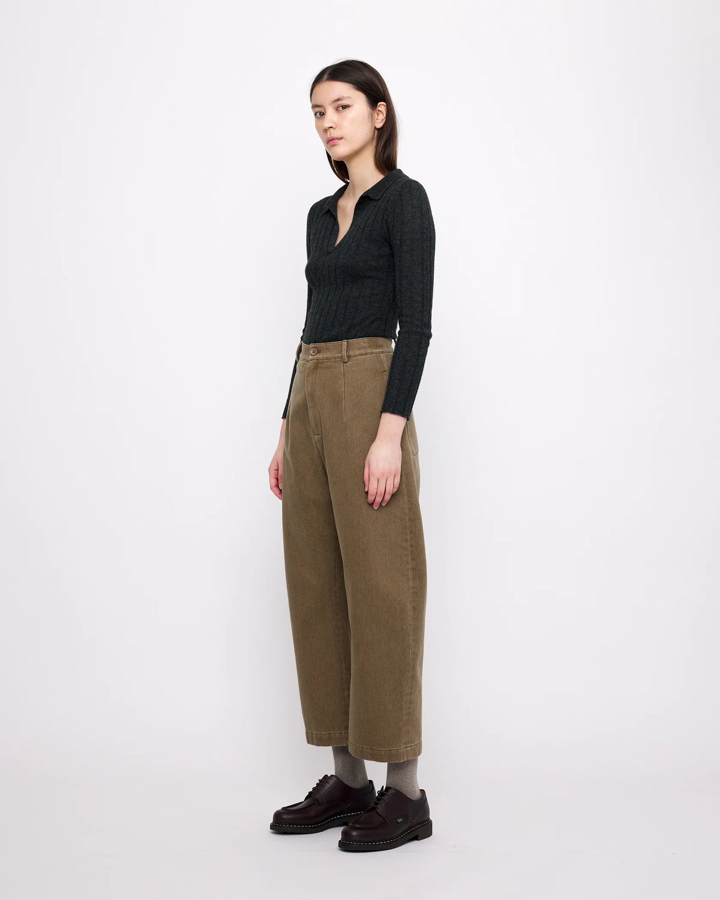 7115 by Szeki Sand-washed Tailored Curve Legged Trouser - Washed Walnut