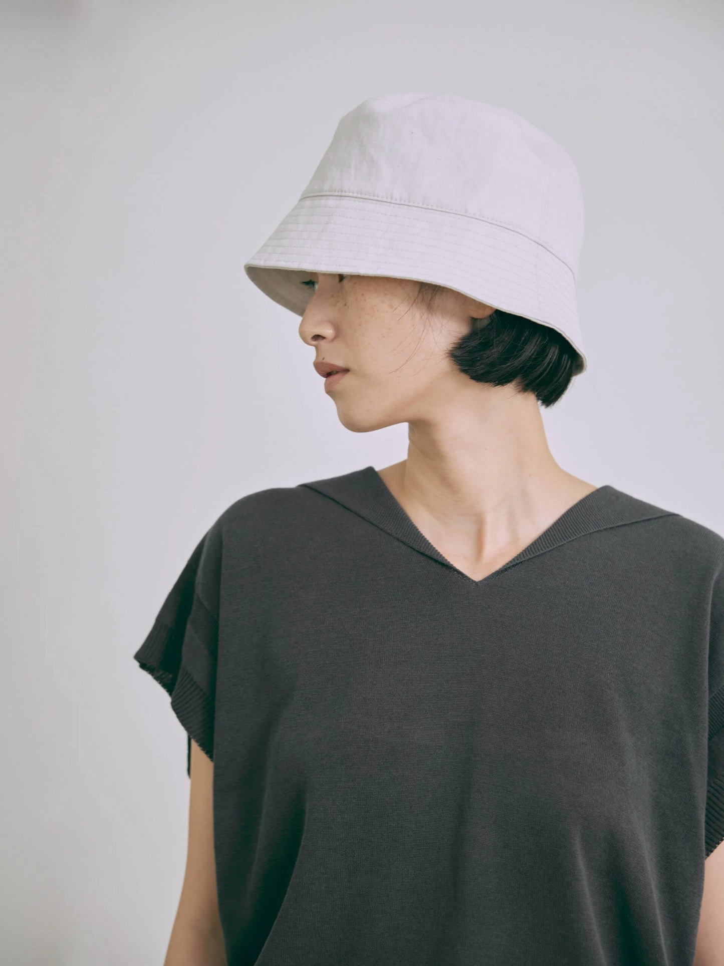 [Arriving Soon] Nicholson & Nicholson Diver Top - Charcoal