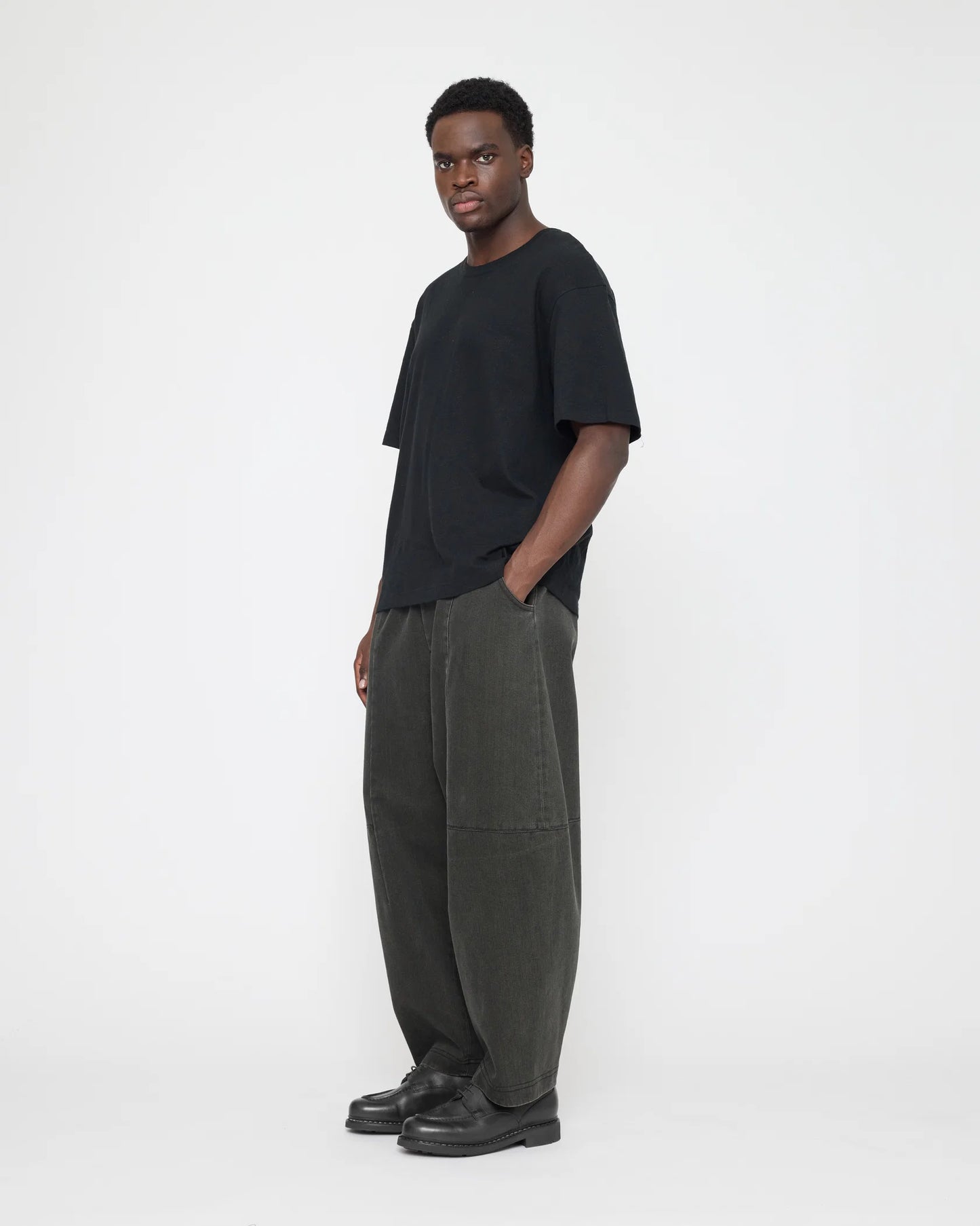 7115 by Szeki Unisex Elastic Panel Barrel Trouser - Washed Black