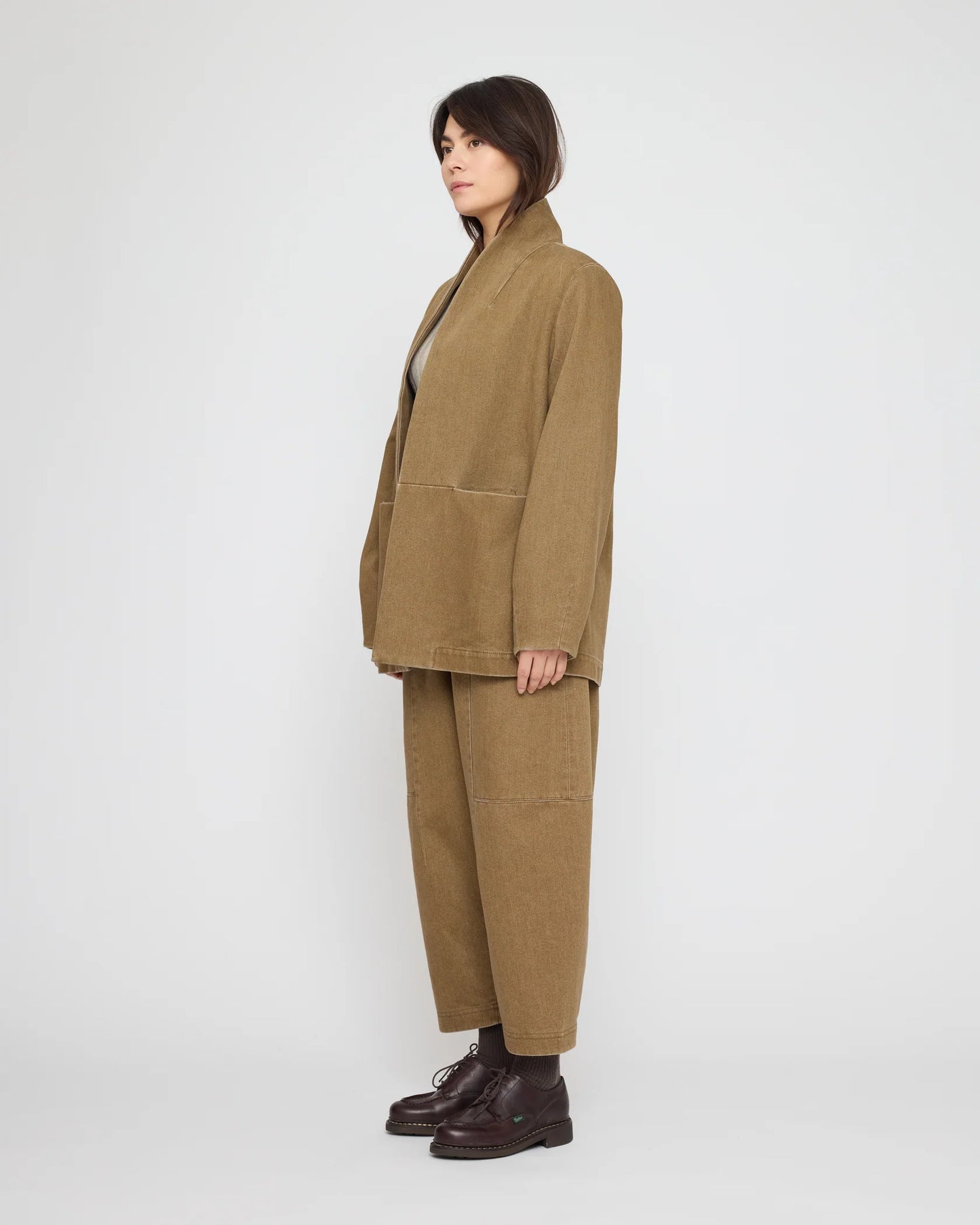 7115 by Szeki Unisex Open Short Coat - Washed Walnut