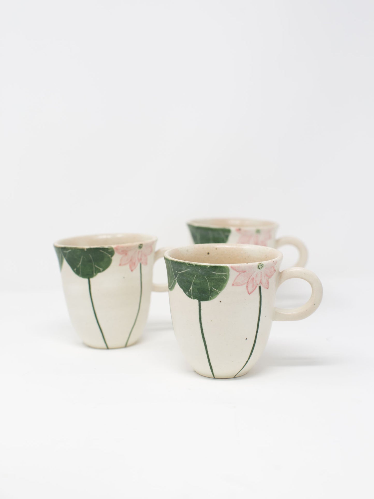 Pink Lotus Mug by Momoko Otani （大谷桃子）