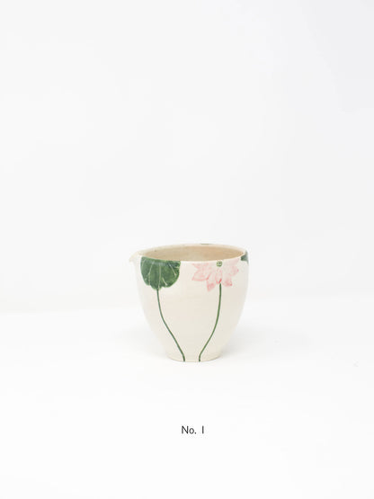 Pink Lotus Pourer by Momoko Otani （大谷桃子）