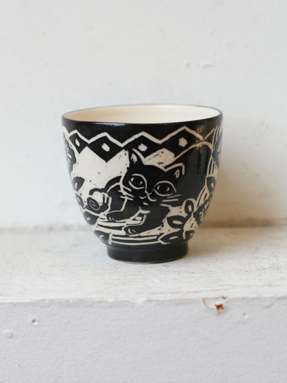 [No. 12] Cat Mug by Misao Yajima 矢島操