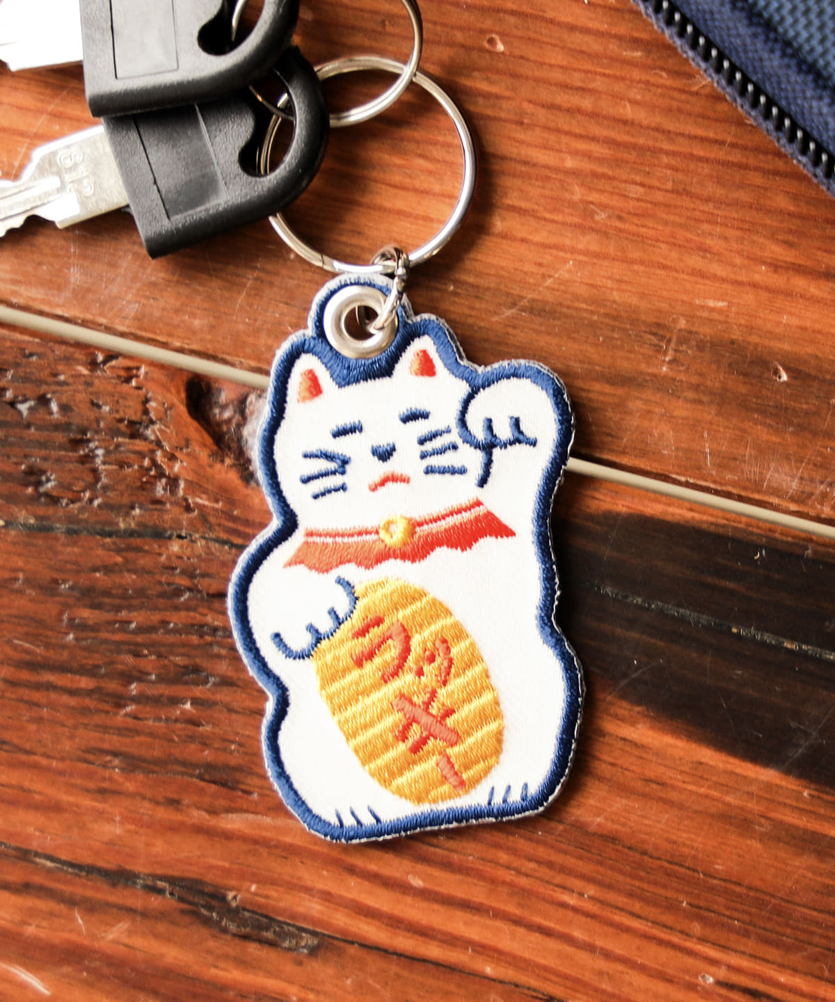 BEAMS JAPAN Embroidery Keychain - Cat