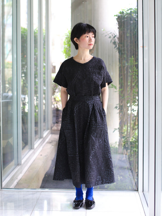 Aequamente Dot Pattern Skirt - Black 26133